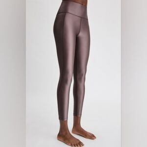 Filippa K Mauve Cropped Gloss Leggings